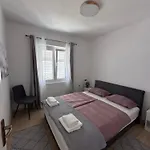 Teo Apartman